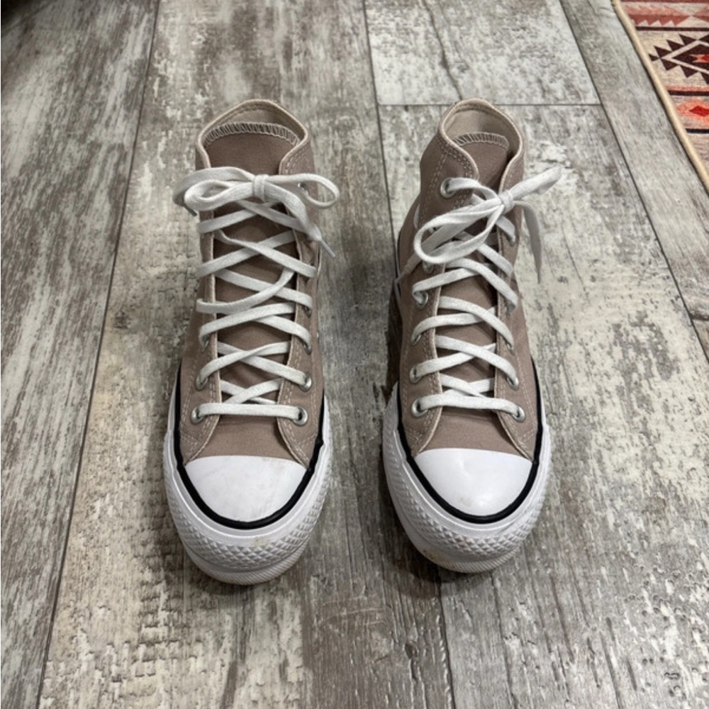Platform Converse